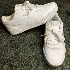 7 women puma sneakers soft foam